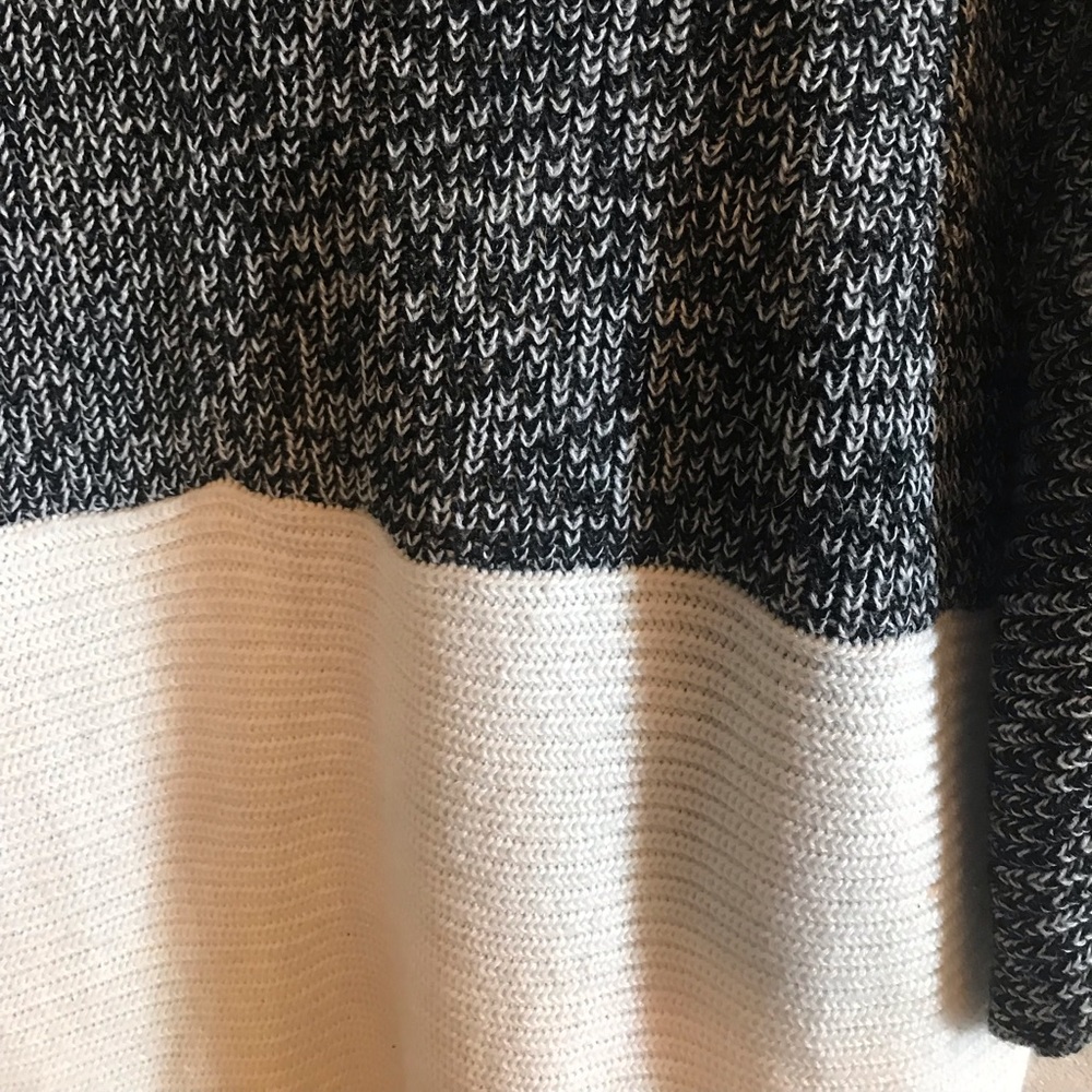 Sweater - Picture 3 of 3